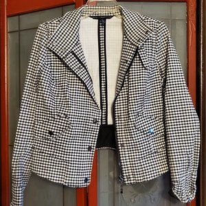 White House Black Market